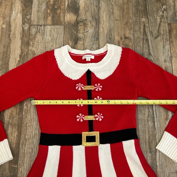 Francesca’s size Medium Ladies Christmas Holiday Sweater Dress Red and White - Picture 6 of 8